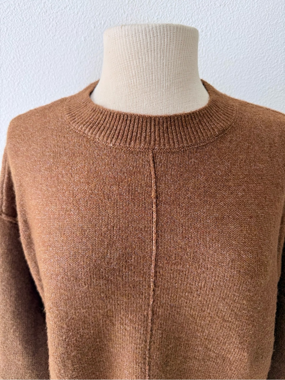 Vince Camuto Brown Marl Knit Center Seam Sweater Drop Shoulder Oversized Size XS - Picture 3 of 11